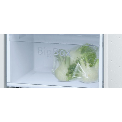 Двухкамерный холодильник Bosch KGN 39XW14 R