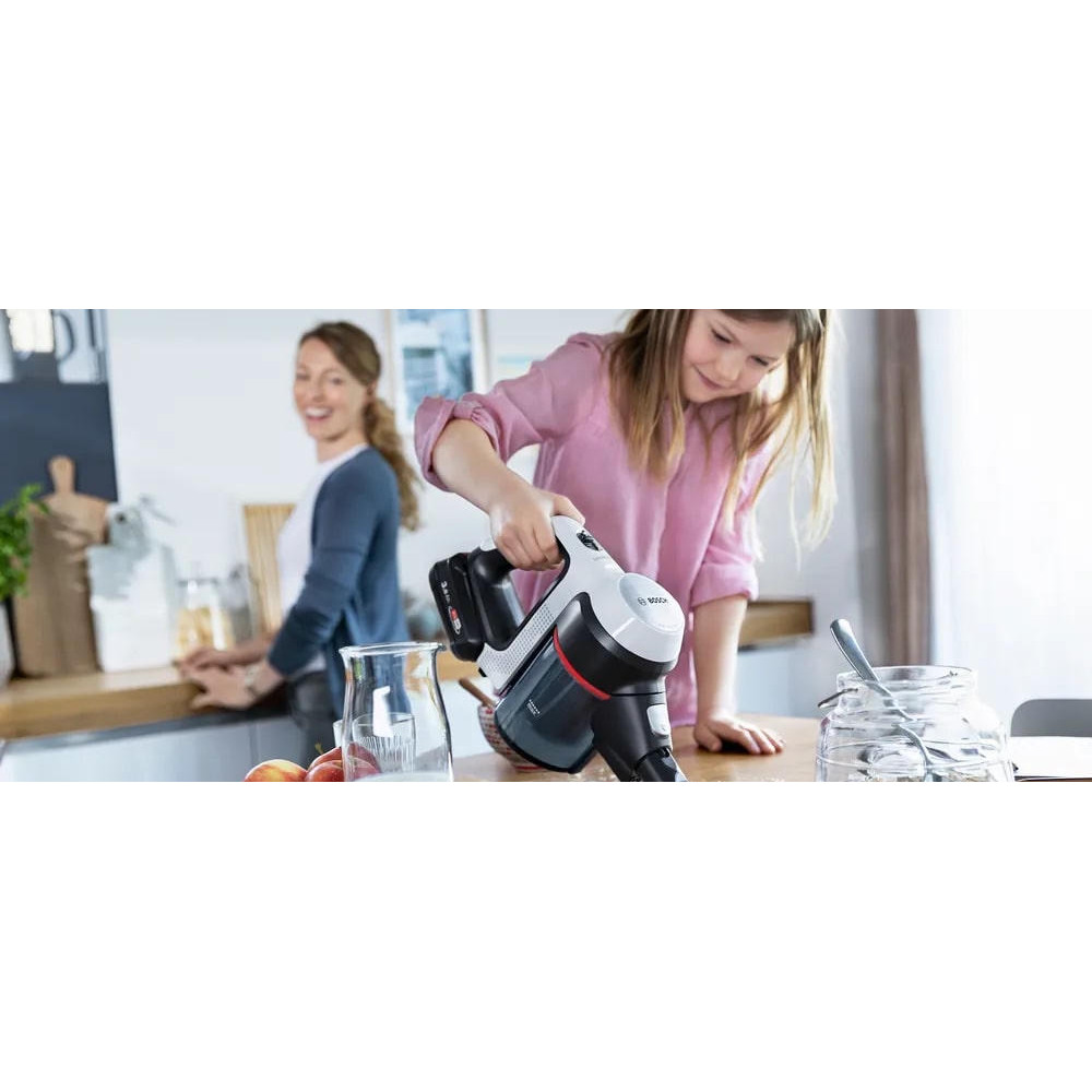 Пылесос Bosch BCS711XXL