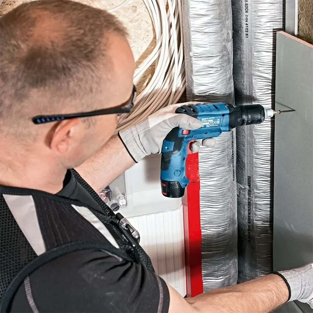 Bosch GTB 12V-11 Professional Solo аккумуляторный шуруповерт (без АКБ и ЗУ), 06019E4002