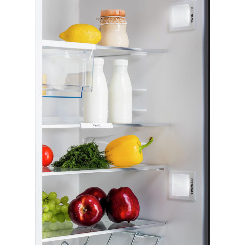 Двухкамерный холодильник Bosch KGE39AW21R